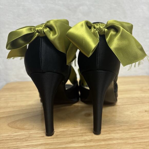 Beverly Feldman Vintage Black Satin Green Ribbon Platform Peep Toe Heels Size 7 - Picture 6 of 14